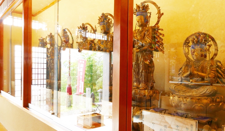 足利市の曹洞宗寺院　瑞泉院では11月24日観音堂御開帳。記念特別限定御朱印をお書き致します。